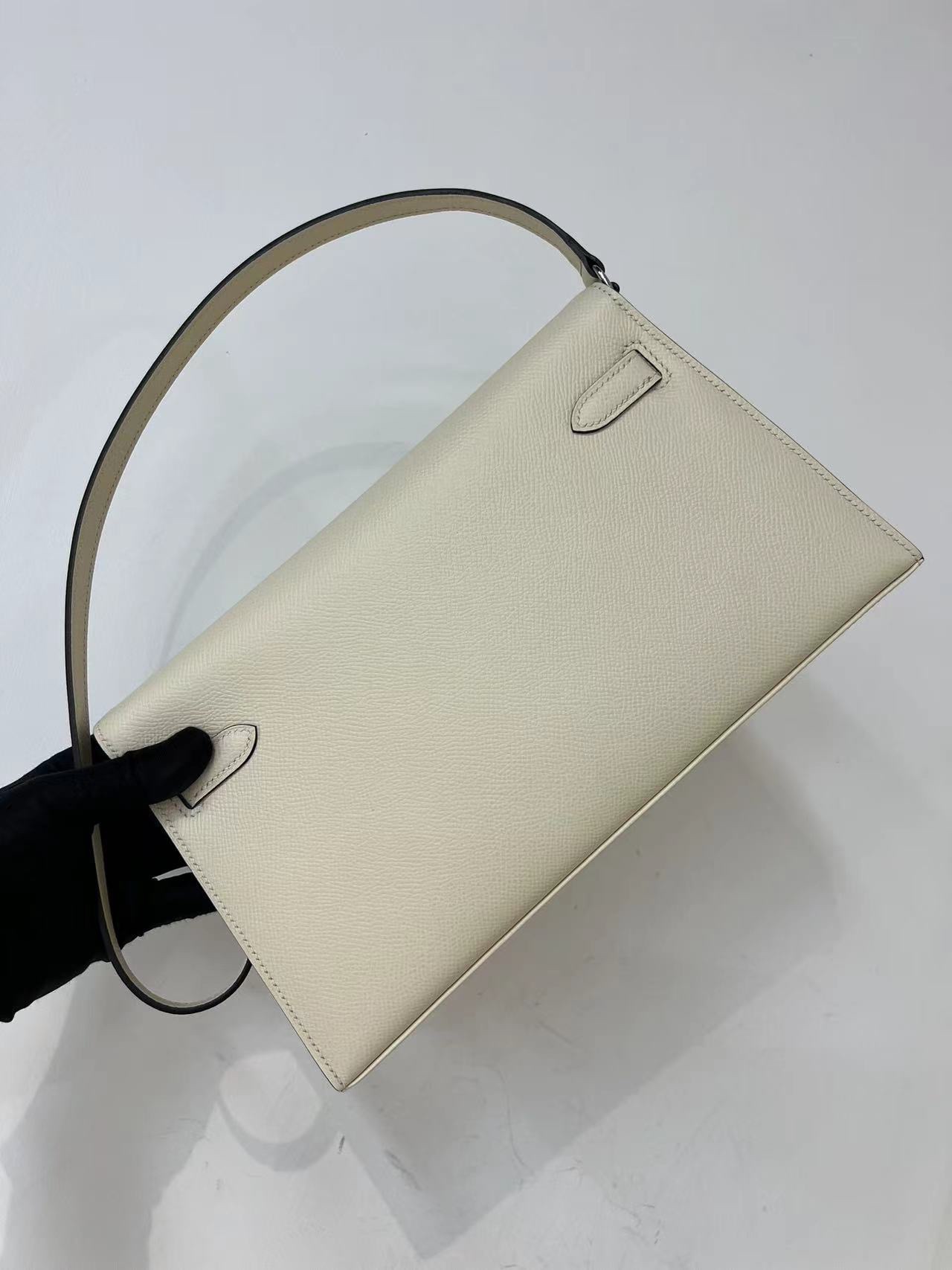 Hermes Kelly Elan Shoulder Bag in White Epsom Leather 